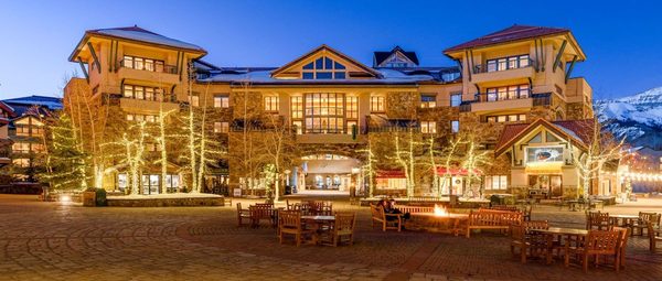 Fairmont Heritage Place Franz Klammer Lodge — Property