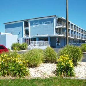Fenwick Islander Motel — Property