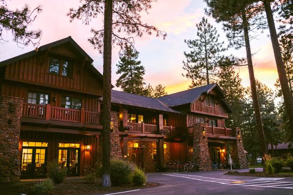 FivePine Lodge and Spa — Property