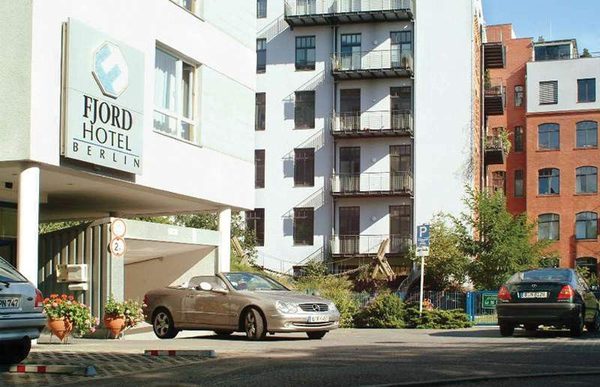 Fjord Hotel Berlin — Property
