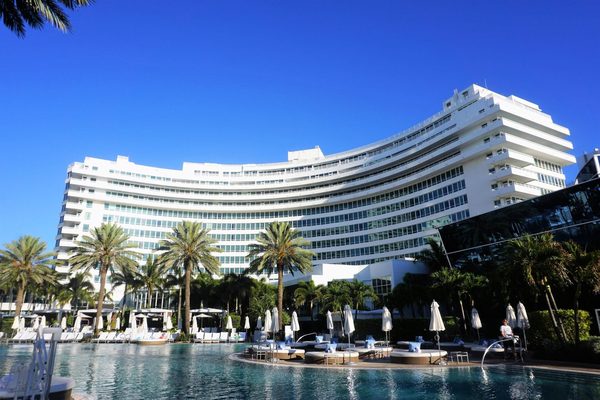 Fontainebleau Miami Beach Miami Beach Florida — Property