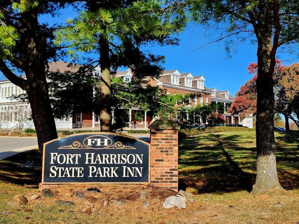 Fort Harrison State Park Inn Golf Resort Conference Center — Property