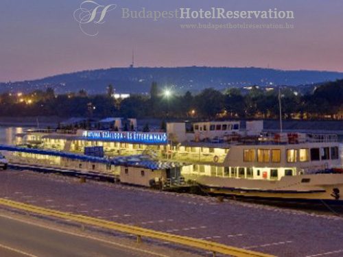 Fortuna Boat Hotel — Property
