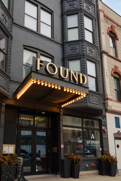 Found Hotel Chicago Chicago Illinois — Property