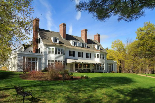 Four Chimneys Inn — Property