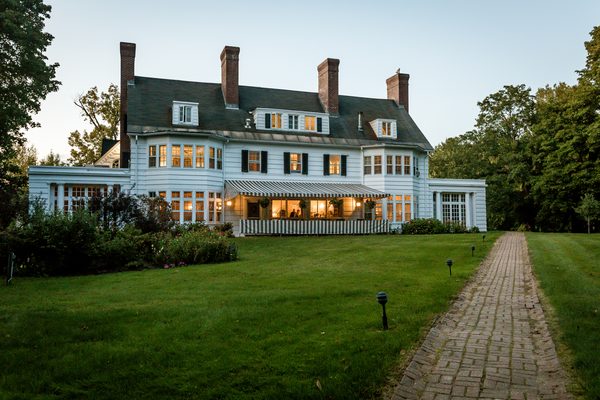 Four Chimneys Inn — Property