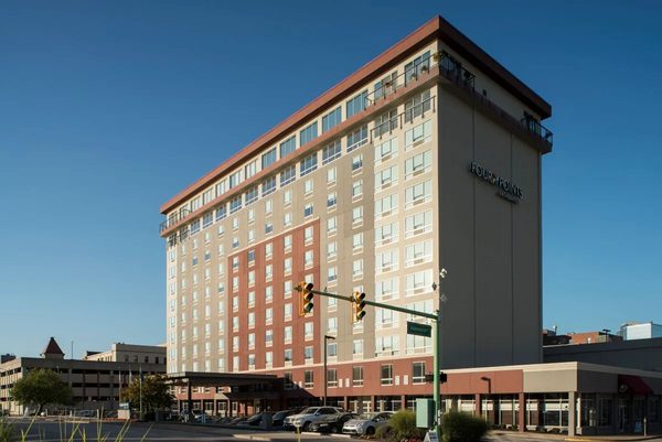 Four Points by Sheraton Charleston — Property