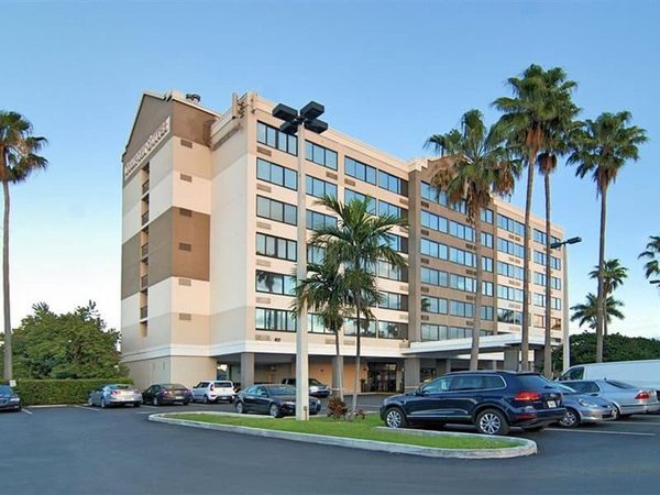 Four Points by Sheraton Fort Lauderdale Airport Cruise Port — Property