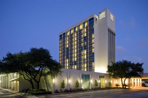Four Points by Sheraton Houston Hobby Airport — Property