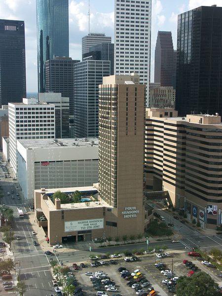 Four Seasons Hotel Houston — Property