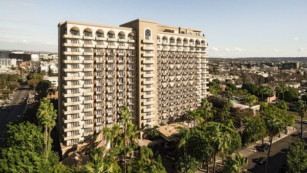 Four Seasons Hotel Los Angeles at Beverly Hills Los Angeles California — Property