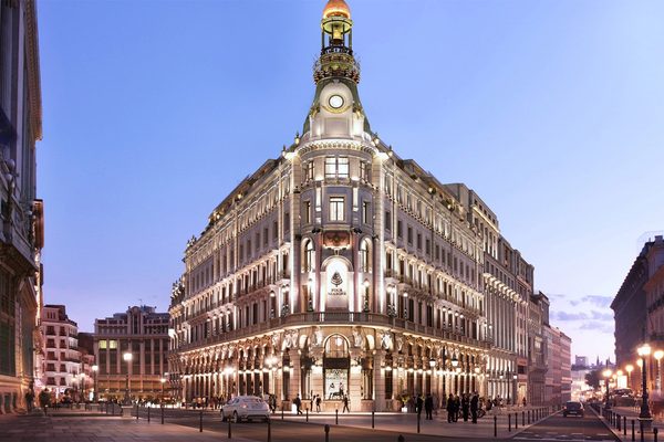 Four Seasons Hotel Madrid — Property