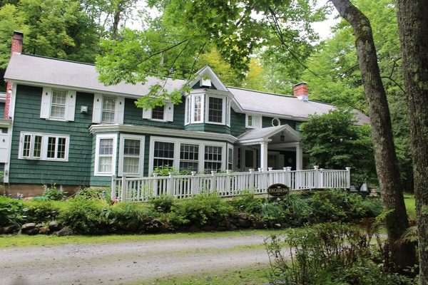 Fox Creek Inn — Property
