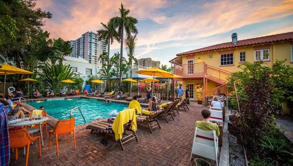 Freehand Miami Miami Beach Florida — Property