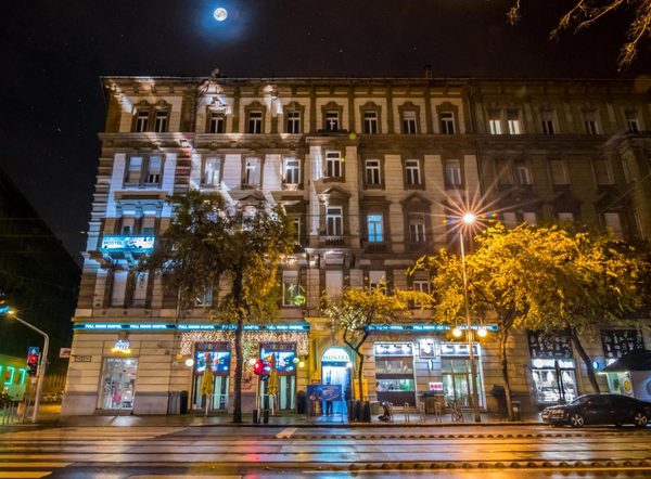 Full Moon Budapest — Property