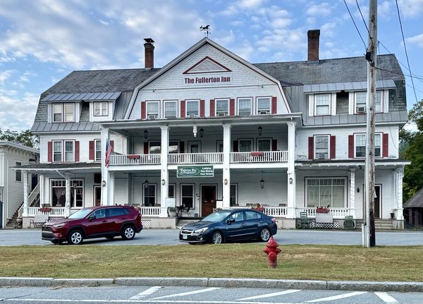 Fullerton Inn — Property