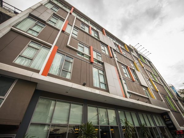 FX Hotel Metrolink Makkasan — Property
