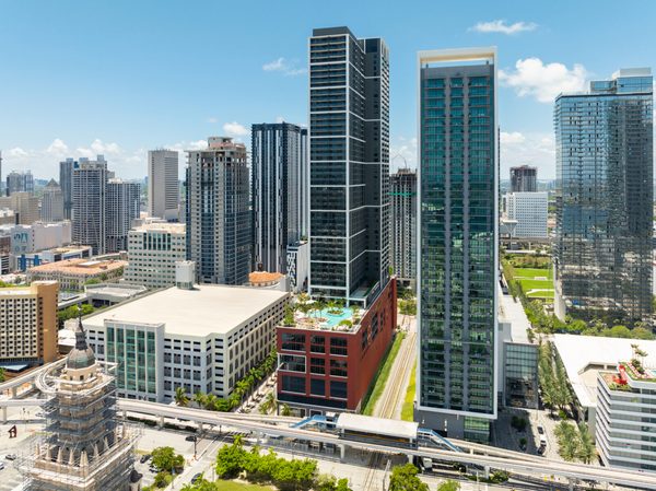 Gale Miami Hotel Residences Miami Florida — Property