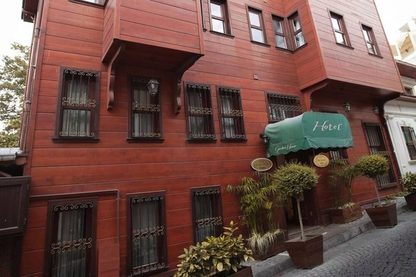 Garden House Hotel Istanbul — Property