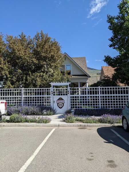 Gardiner Guest House B B — Property