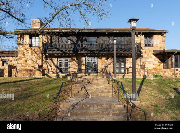 Giant City Lodge — Property