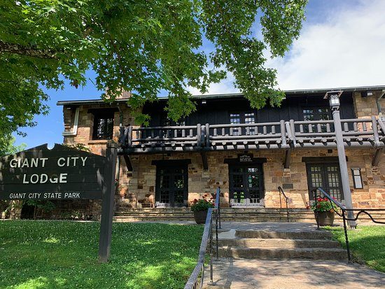 Giant City Lodge — Property
