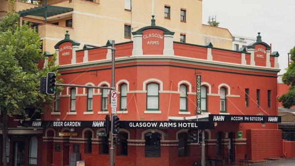 Glasgow Arms Hotel — Property