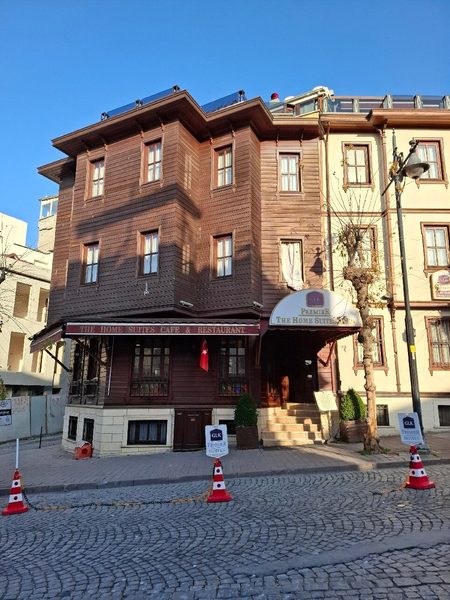 GLK PREMIER The Home Suites Spa Istanbul — Property