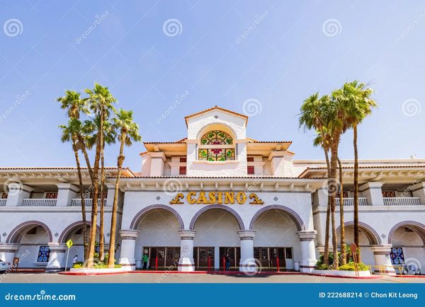 Gold Coast Hotel and Casino Las Vegas — Property
