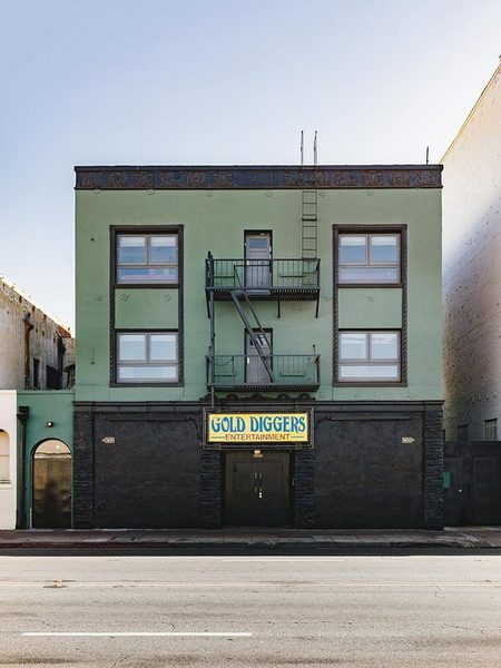 Gold Diggers Los Angeles California — Property