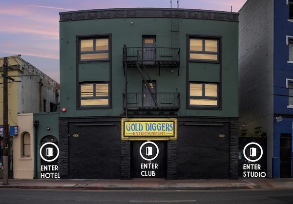 Gold Diggers Los Angeles California — Property