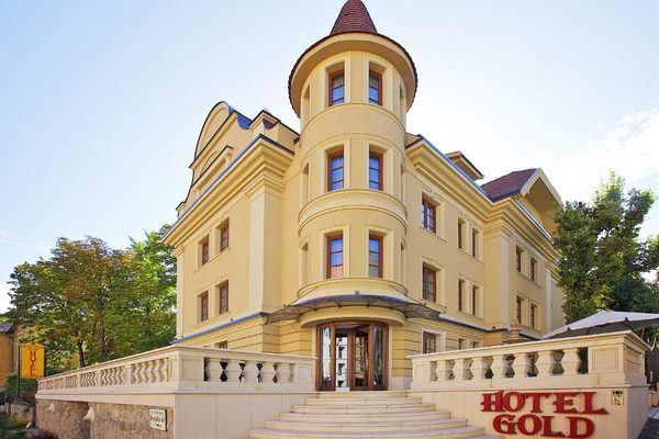 Gold Hotel Budapest — Property