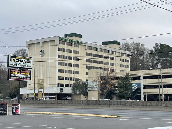 Golden Green Hotel — Property