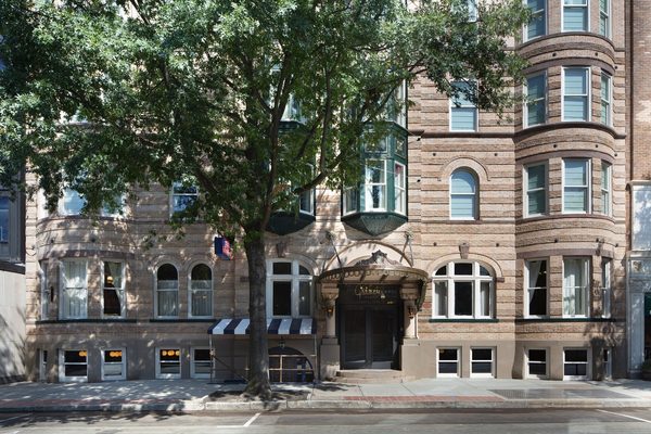 Graduate By Hilton New Haven — Property
