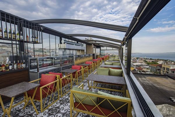Grand Balyan Hotel Restaurant Istanbul — Property