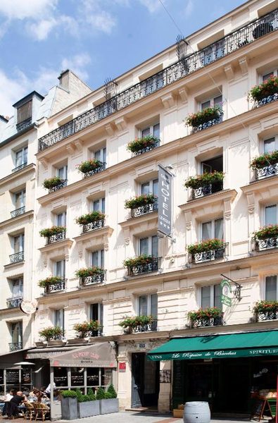 Grand Hotel Leveque — Property