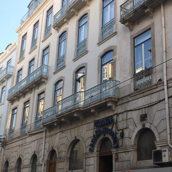 Grande Pensao Residencial Alcobia — Property