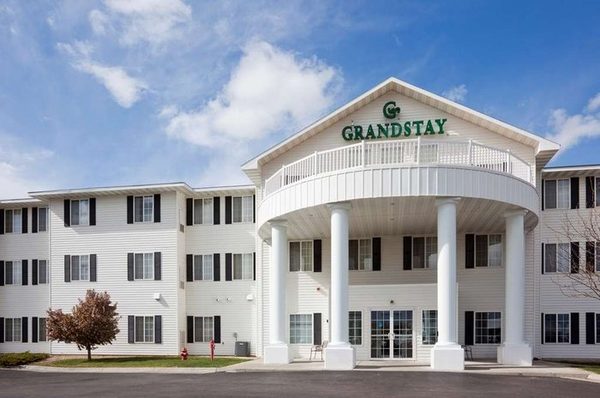 GrandStay Residential Suites Hotel Rapid City — Property