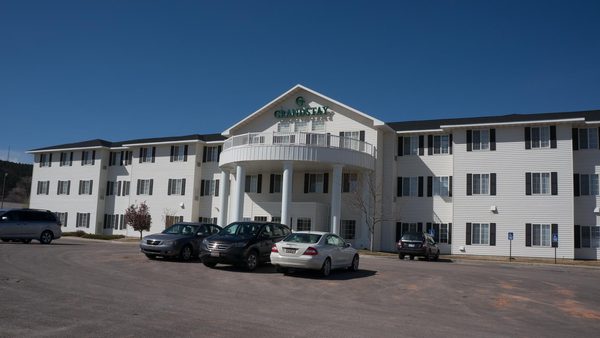 GrandStay Residential Suites Hotel Rapid City — Property