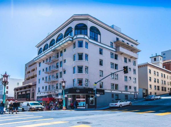 Grant Plaza Hotel — Property