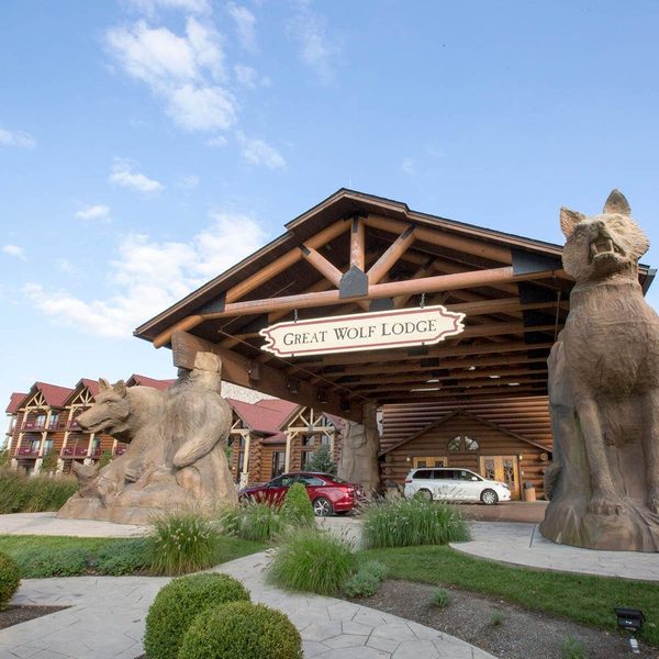 Great Wolf Lodge Anaheim Garden Grove CA — Property