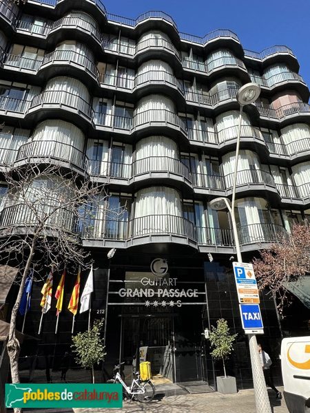 Guitart Grand Passage Barcelona Catalonia — Property