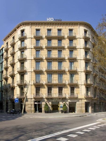 H10 Casanova Barcelona Catalonia — Property