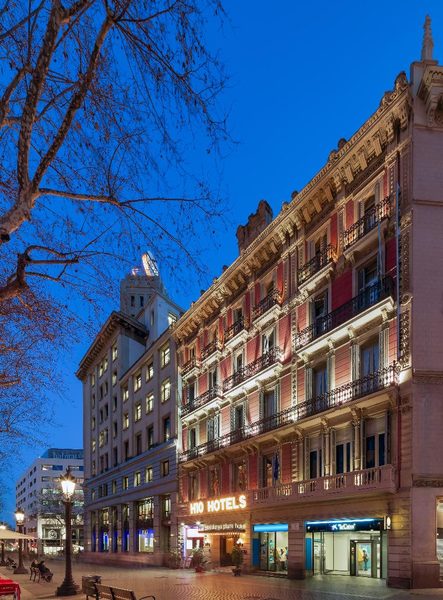 H10 Catalunya Plaza — Property