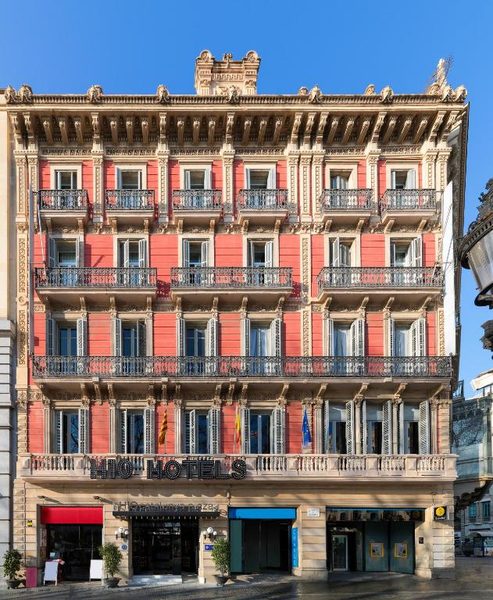 H10 Catalunya Plaza — Property