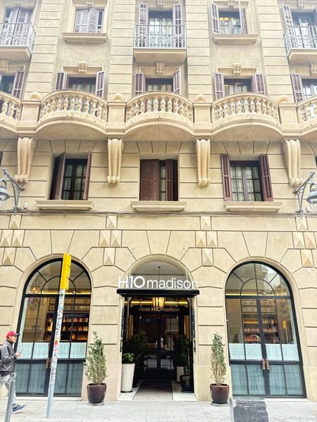 H10 Madison Barcelona Catalonia — Property