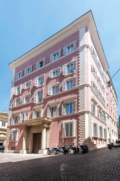 H10 Palazzo Galla — Property