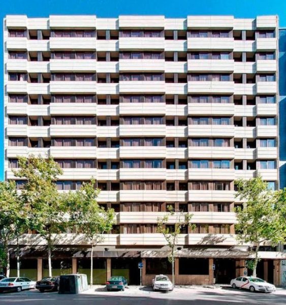 H10 Tribeca — Property