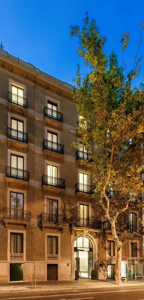 H10 Urquinaona Plaza Barcelona Catalonia — Property