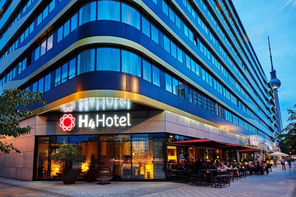 H2 Hotel Berlin Alexanderplatz — Property